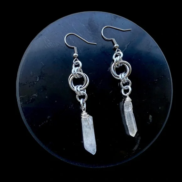 Quartz dangly earrings. Handmade twisted celtic hoop & angel aura crystal quartz - Picture 5 of 15